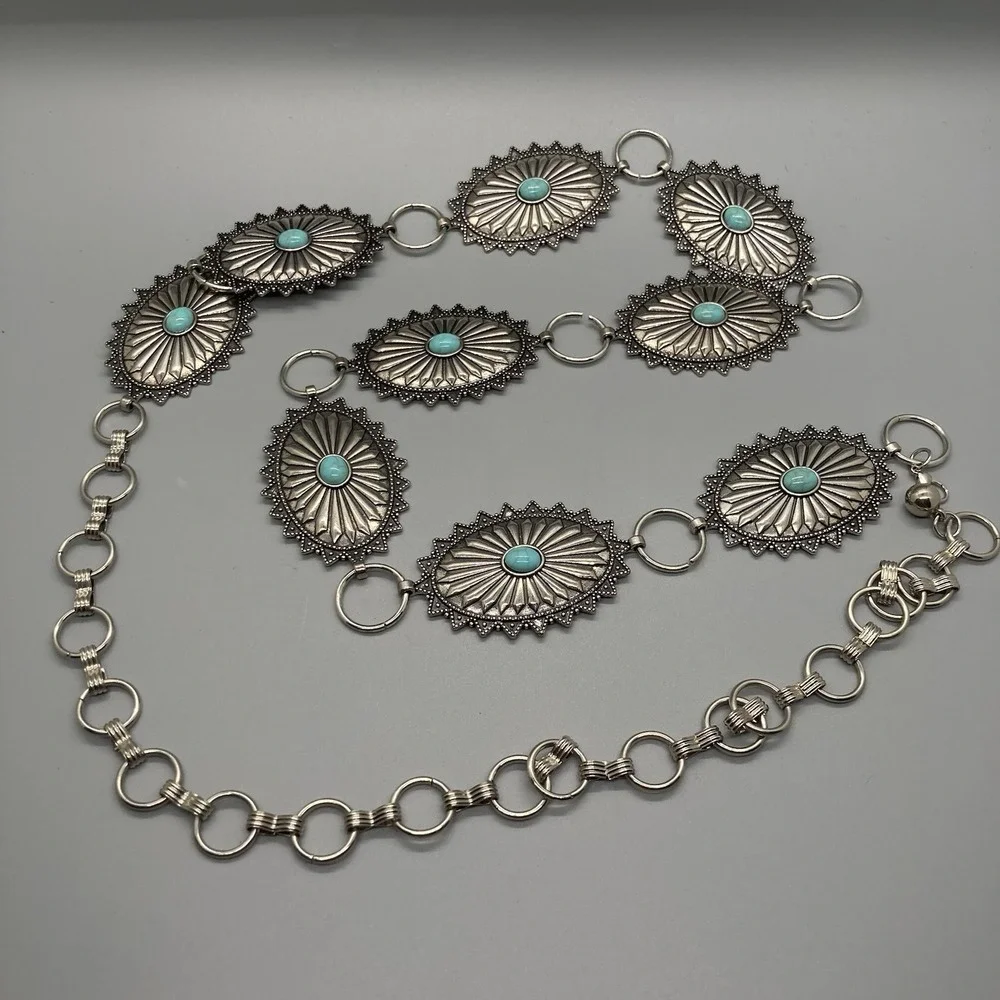 Southwestern Style Silver Tone And Faux Turquoise Concho Chain Belt 47